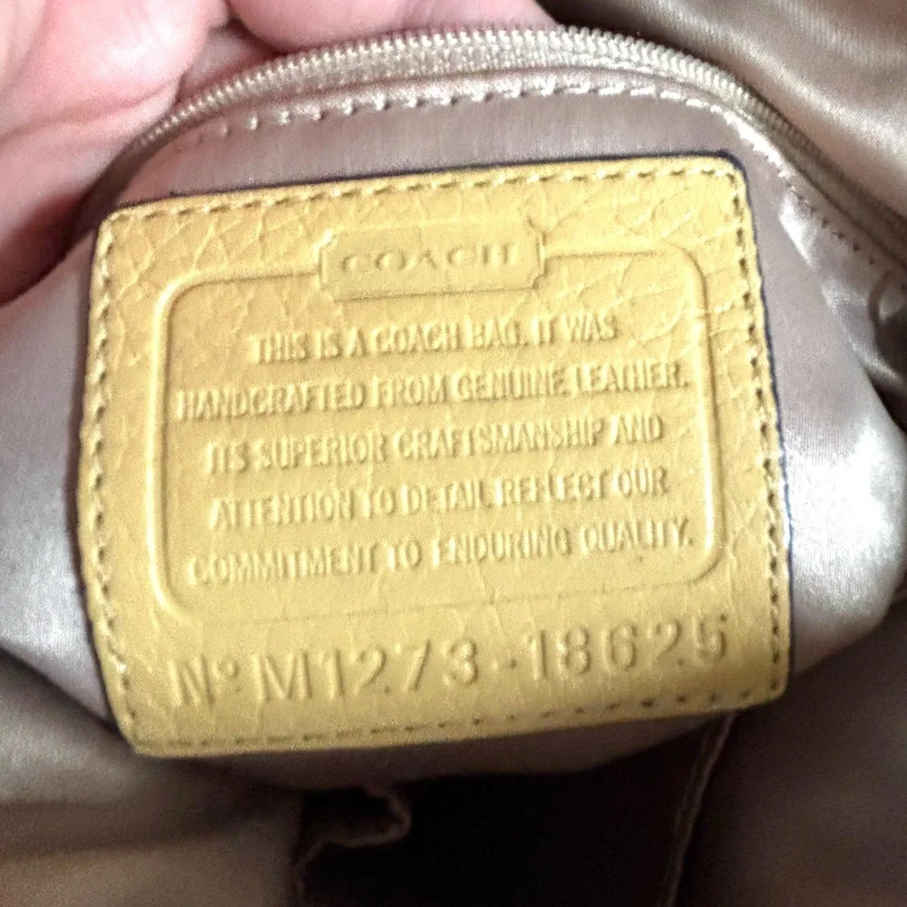 Coach Pastel Yellow Leather Crossbody - Picture 12 of 14